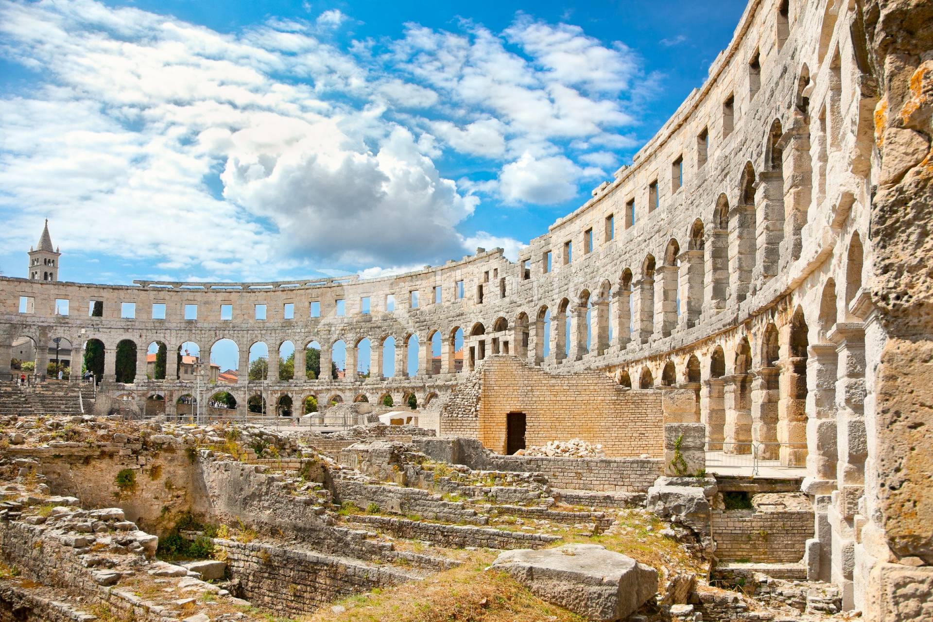 Pula Amphitheatre 